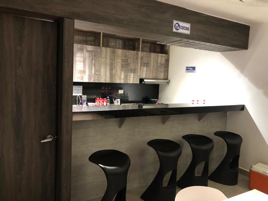 Hotel Tucunare イニーリダ エクステリア 写真